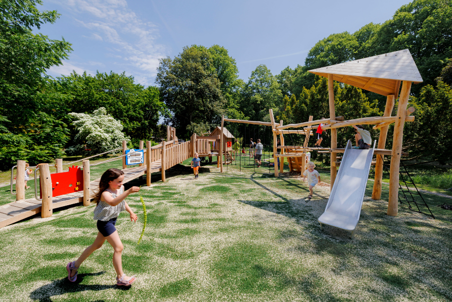speelvoorziening in stadspark