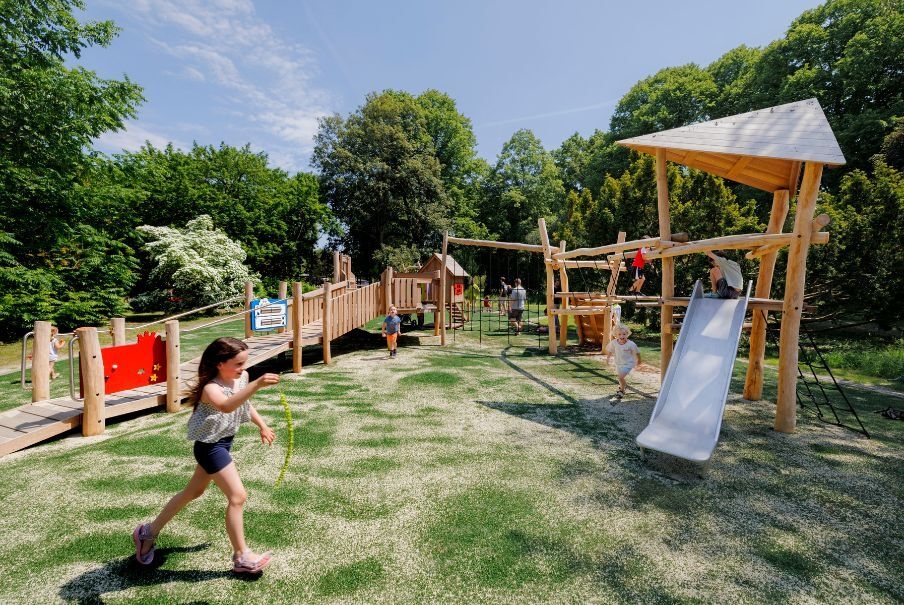speelvoorziening in stadspark