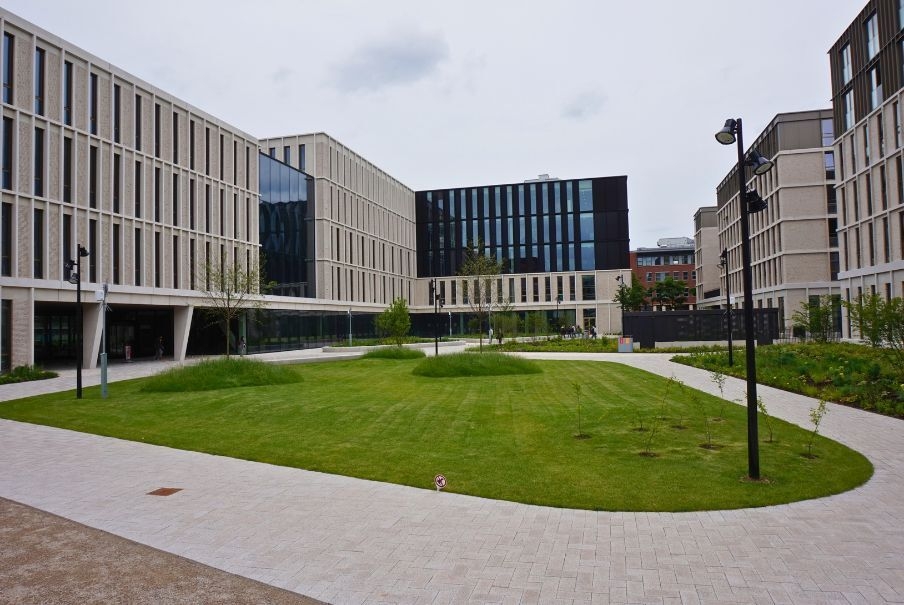 Campus300