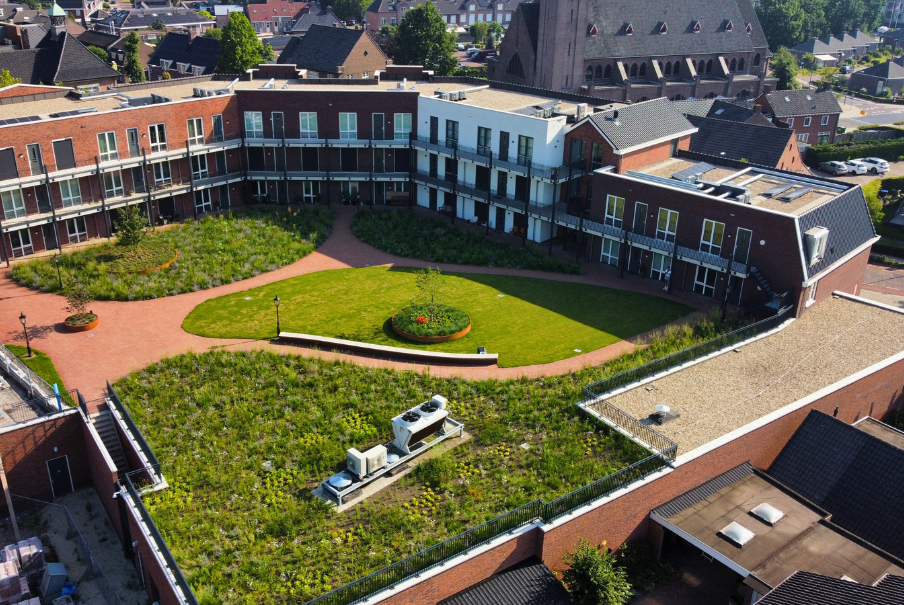 Woningcomplex in groene oase