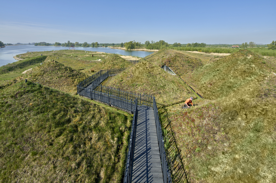 bovenaanzicht Biesbosch museum